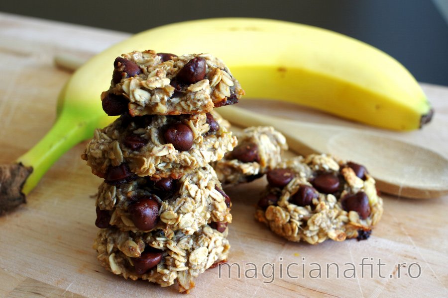 Prăjiturele din 3 ingrediente cu banane şi ovăz – fără făină, zahăr şi ou