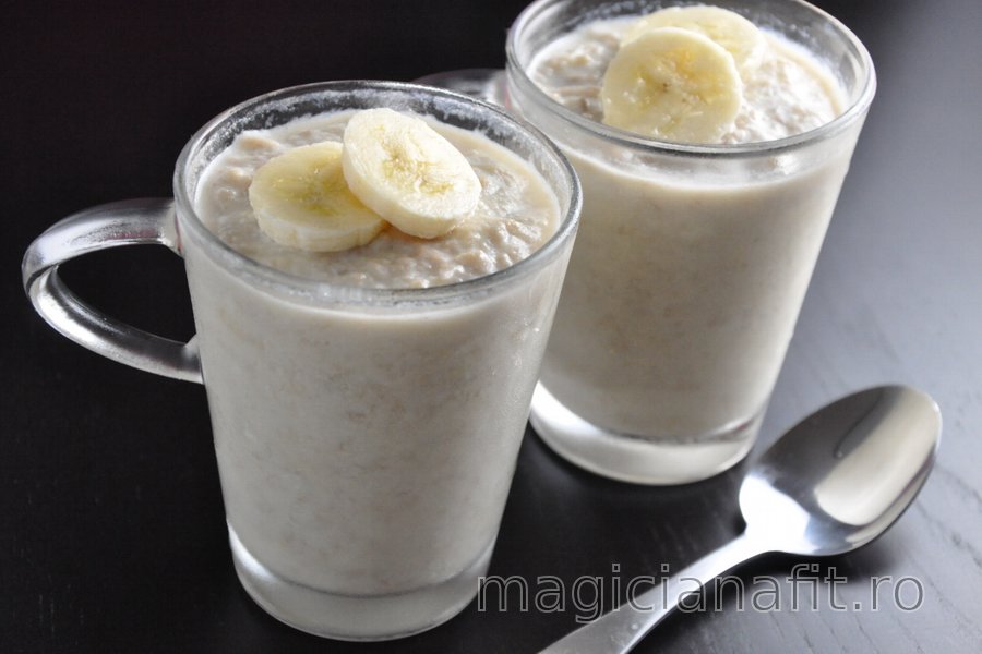 Budincă din banane şi nucă de cocos (fără zahăr, fără gluten)