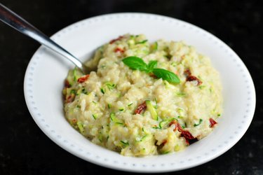 Risotto cu zucchini cremos și ușor