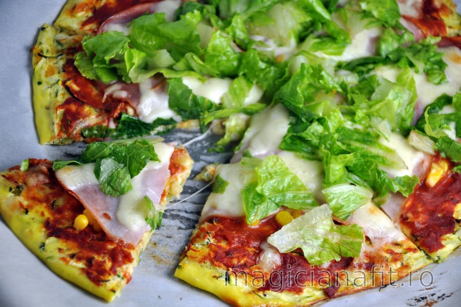Blat de pizza cu zucchini